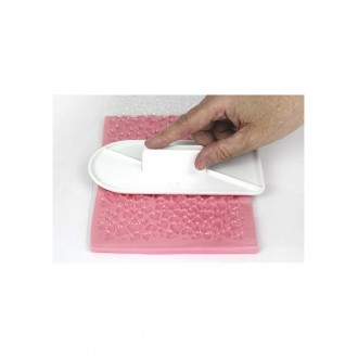 PME Mini Heart Impression Mat