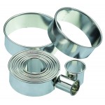 Kitchen Craft 11-Round Plain Cookie Cutters With Metal Storage Tin