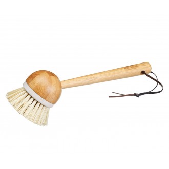 Living Nostalgia Wooden Washing Up Brush/Vegetable Scrubber - Long Handle