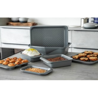 Master Class Smart Ceramic Baking Tray with Robust Non-Stick Coating, Carbon Steel, Grey, 23 x 15cm