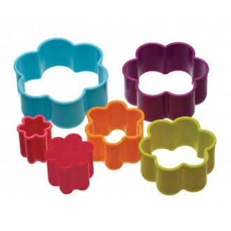 Colourworks Plastic Flower Shaped Pastry/Cookie Cutters - Set of 6